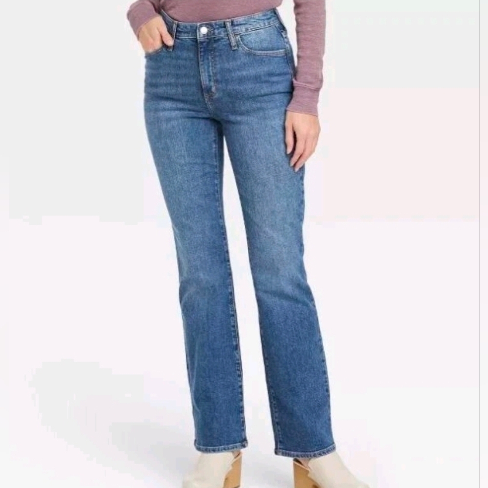 Denim Bootcut Jeans Mid-Rise Fitted Hip Medium Wash by Universal Thread Size 6